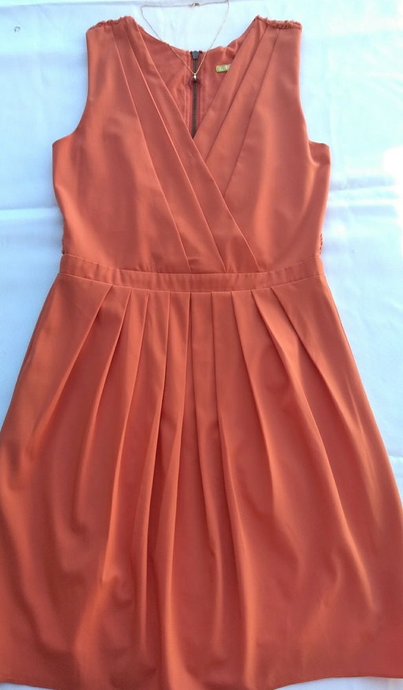 Gianni Bini pleated dress - Picture 1 of 7